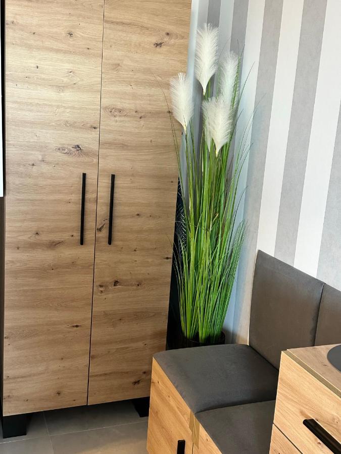 Fewo Sky21 * Langen Exklusives Appartment Vollausstattung / Zentrale Lage *Neu* Esterno foto