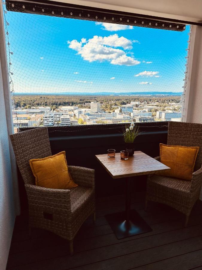Fewo Sky21 * Langen Exklusives Appartment Vollausstattung / Zentrale Lage *Neu* Esterno foto