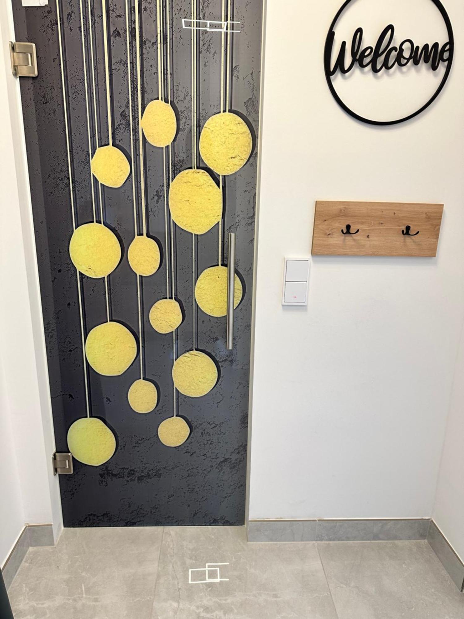 Fewo Sky21 * Langen Exklusives Appartment Vollausstattung / Zentrale Lage *Neu* Esterno foto