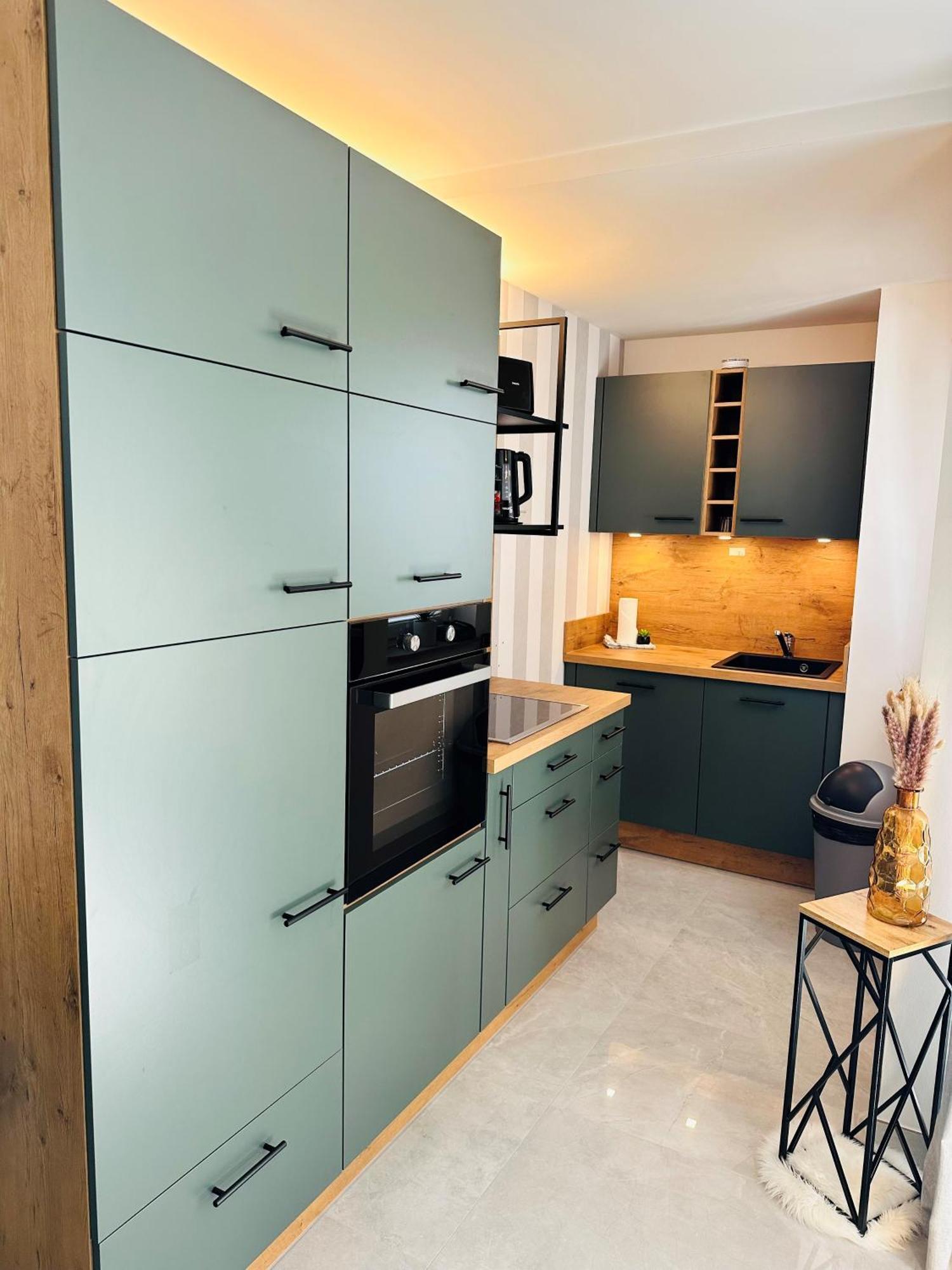 Fewo Sky21 * Langen Exklusives Appartment Vollausstattung / Zentrale Lage *Neu* Esterno foto